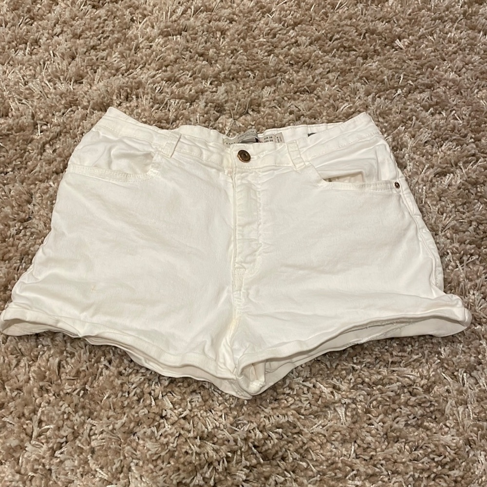 Zara trafaluc white jean shorts